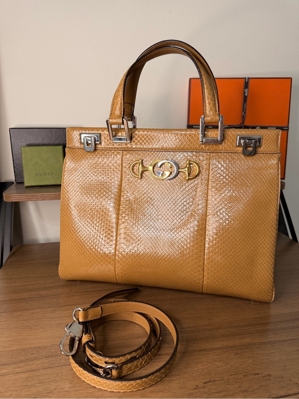 AUTHENTIC - Gucci Zumi Snakeskin Large Top-Handle Tote with Detachable Strap